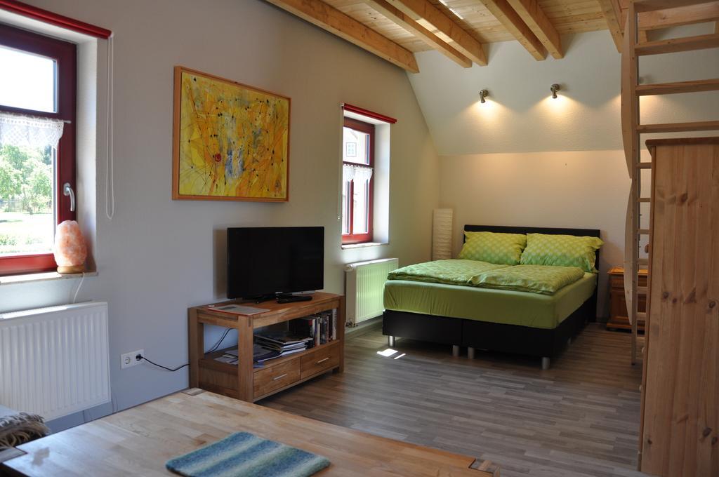 Cafe Landart Im Thueringer Finistere Apartment Plaue  Room photo